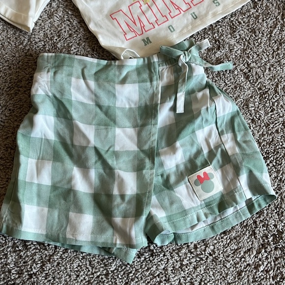 Disney Minnie Mouse t-shirt and skort set for girls - Picture 4 of 7